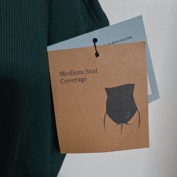 Shade & Shore Green One-Piece Swimsuit - Picture 2 of 8